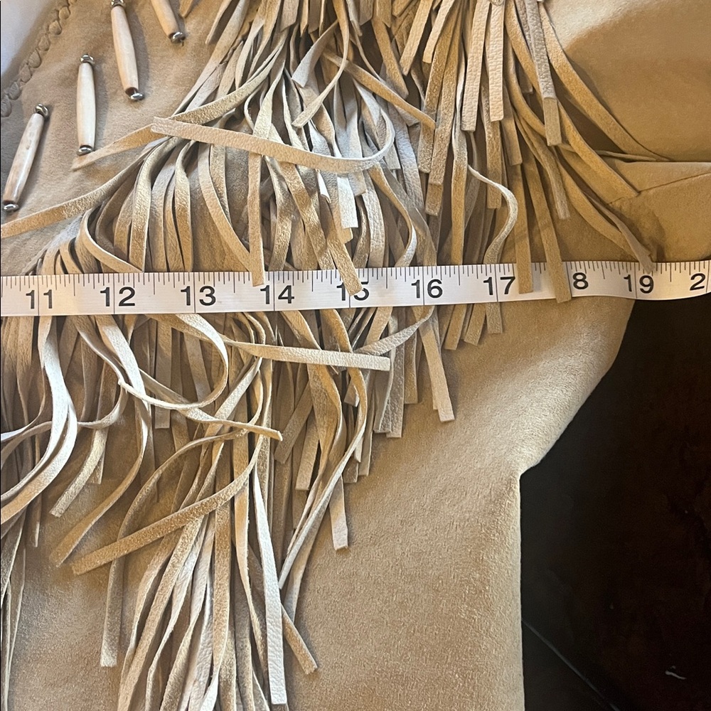 Fringe suede  Jacket - Picture 17 of 17